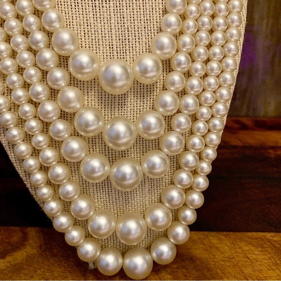Vintage 5 Strand Multi Strand Graduated Faux Pearl Collar Necklace - Picture 3 of 12